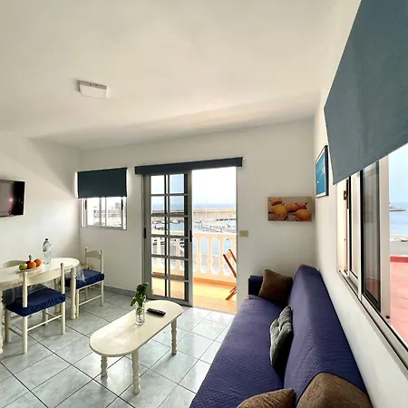 Atico 2 Con Vista Al Mar, A 100 M De Playa Apartment Puerto de la Estaca